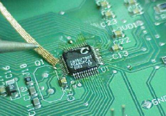 PCB單面板阻焊層和助焊層的區(qū)別 PCB單面板阻焊層和助焊層的區(qū)別